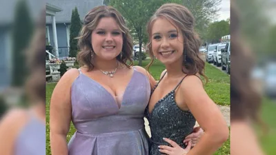 Pastor's Teenage Daughters and Sister Killed in Tragic Head-on Crash - Both Girls Had Led the Church in Worship