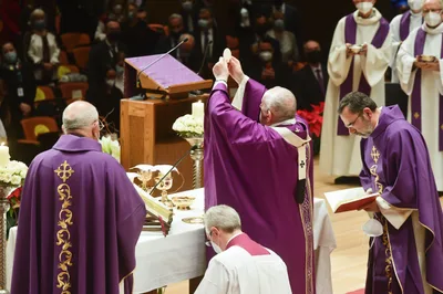 Pope Francis in Greece: ‘Let us ask for the grace of hope’