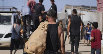 First Food Aid into Gaza Spirals into Chaos