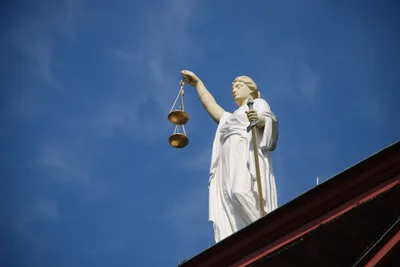 Priest gets prison term for sexually abusing altar boy