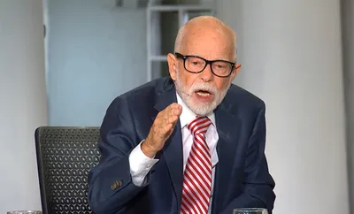 'We're at the end': Televangelist Jim Bakker Pleads for Viewers to Send $1 Million to Save His Ministry