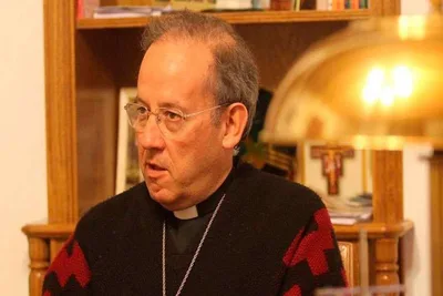 Argentine bishop says Vatican ordered seminary closed