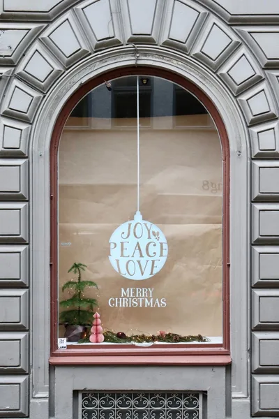 Overlooked promise of Christmas: Peace on Earth