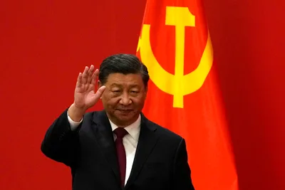 China's Xi Expands Powers, Promotes Allies