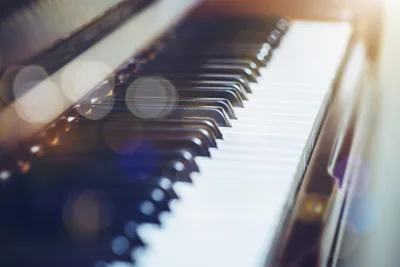 Big Churches Sound Alike, Little Churches are the 'Wild West' of Music, Study Finds