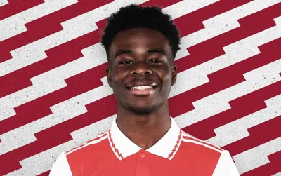 England Star Saka Praised after Talking about His Christian Faith in Qatar