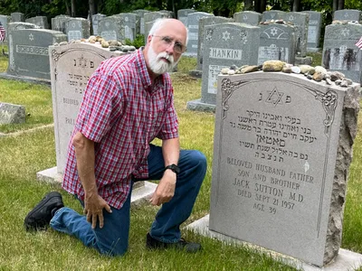 Pastor discovers unexpected connection to the Holocaust | Baptist Press