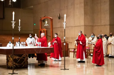 Ask God for courage to defend the voiceless, nuncio says at L.A. Red Mass | Crux Now