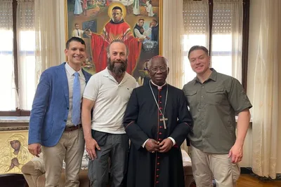 Hollywood director, Catholic internet host take on Eucharist miracles movie