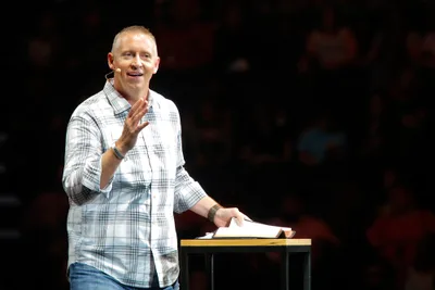 Churches not holy huddles; ‘We’re an army,’ Pitman says | Baptist Press