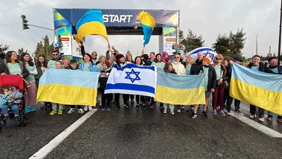 Ukrainian Refugee Valentyna Veretska Wins Women's Marathon in Jerusalem as Husband Fights Back Home