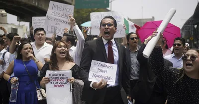 Mexican Advances Divisive Bill to Overhaul Courts