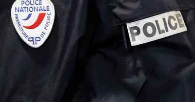 Man stabs three women, one pregnant, on Paris street