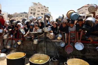 German Newspaper Reveals That Infamous Gaza Aid Photos Were Staged to Control the Narrative