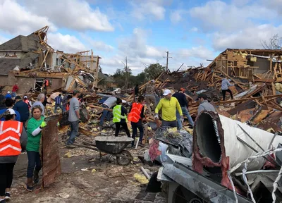 Dallas church thrives despite losing its building to tornado | Baptist Press
