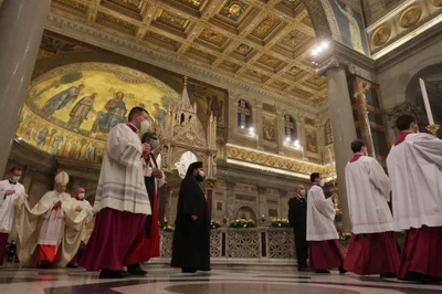 Pope Francis: May the Holy Trinity make Christians grow in unity