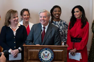 Senate Republicans Propose National Ban on Abortions after 15 Weeks