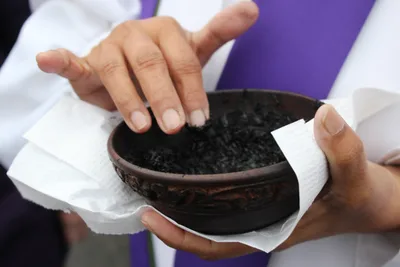 No touching! Churches Get Ready for Ash Wednesday in a Pandemic