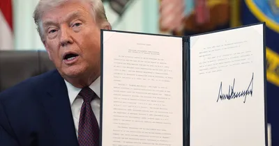 Trump Signs Executive Order Regulating Voter Verification, Mail-In Ballots
