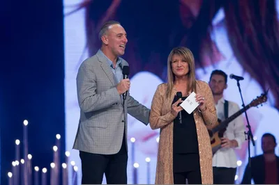 Hillsong Church Founder Brian Houston and Wife Bobbie Selling Clothes, Furniture Online