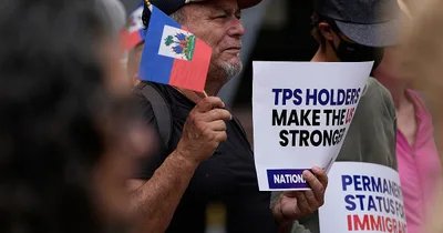Trump officials grant last-minute extension of TPS immigration protections