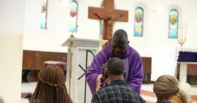 Nigerian Police Arrest 33 Allegedly Tied to Church Attack