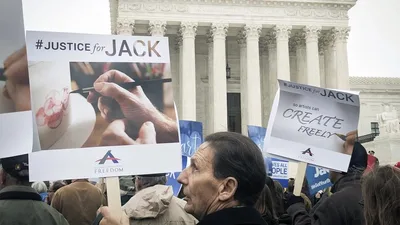 Justices Hand down Narrow Ruling for Christian Baker in Wedding Cake Case