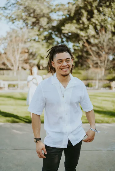 How a Former El Salvadoran Gang Member Found Jesus after Fleeing to America on Foot
