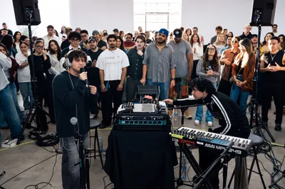 4 Worship Collectives to Add to Your Rotation - RELEVANT