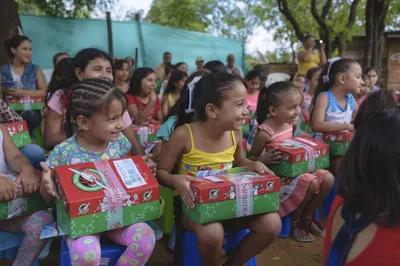 'America's Most Notorious Grinches': Atheists Demand School 'Swiftly Discontinue' Participating in Operation Christmas Child