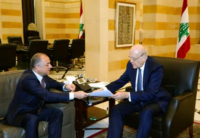 Israel's Lapid Hails Maritime Deal with Lebanon, Critics Say it's Dangerous