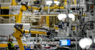 U.S. Economic Slowdown Continues, Government Reports