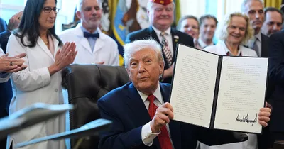 Trump redesignates marijuana as having legitimate medical use