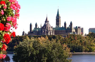 Religious expression defense omitted from hate crime bill in Canada