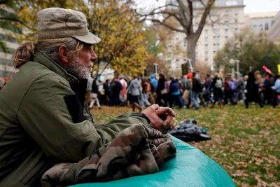'Deaths of Despair' Surging Among Middle-Aged Whites With High School Diploma or Less: Study
