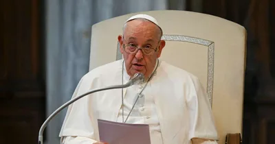 Pope Francis pens preface to US death row chaplain’s book on death penalty