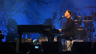 Michael W. Smith, Kevin Jonas to Start Music Center, Label at Liberty University