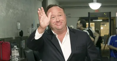 Facebook, others unfriend Infowars’ Alex Jones
