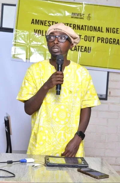 Military in Nigeria Detains Christian Journalist-Rights Advocate