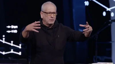 Louie Giglio warns many will lose Satan's 'game' of deception before Jesus returns