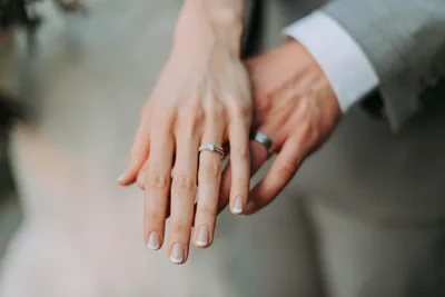Americans struggle to find the right spouse, putting nation at risk: study