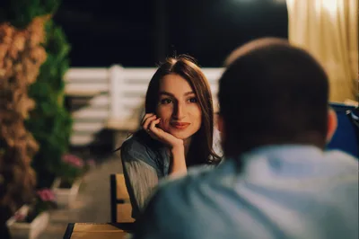 Only 1 in 3 Young Adults Are Actively Dating — Even Though Most Want a Serious Relationship - RELEVANT