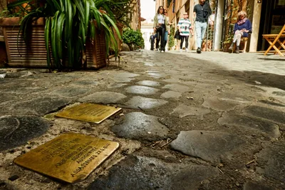 Documents Identify Thousands of Jews Hidden by Catholic Religious during Nazi Occupation of Rome