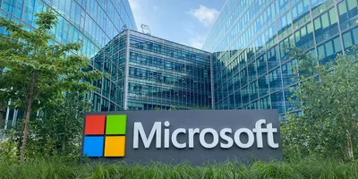 Microsoft Word Flags 'maternity leave,' Suggests Other 'inclusive' Phrases