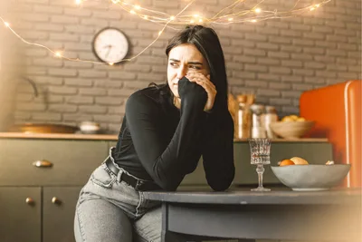 What to Do When You Don't Feel Happy During the Holidays - RELEVANT