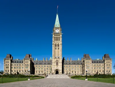 Canadian Christian lawyers urge government to preserve charitable status for religious groups