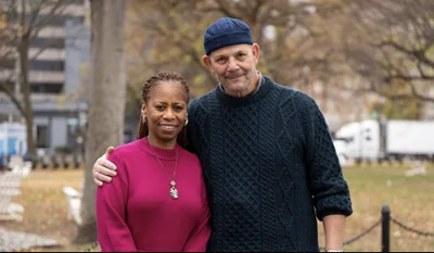 Navy SEAL Who Rescued 9/11 Victims Reflects on ‘gratitude’ 25 Years Later