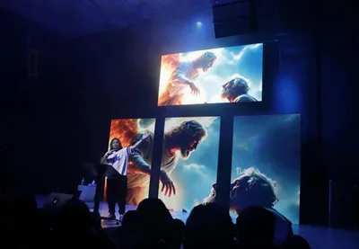 Rigoberto Hidalgo Brings His 'Circus of Atheism' to Mexico