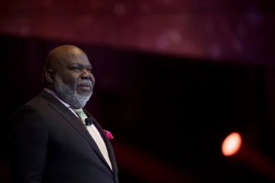 TD Jakes voluntarily dismisses defamation lawsuit against man who accused him of sexual assault