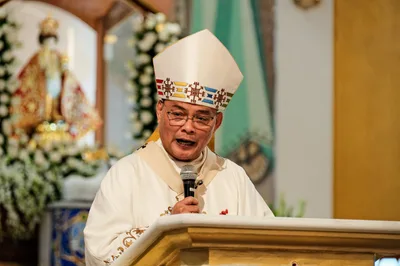 Filipino bishops back signature drive to ban political dynasties